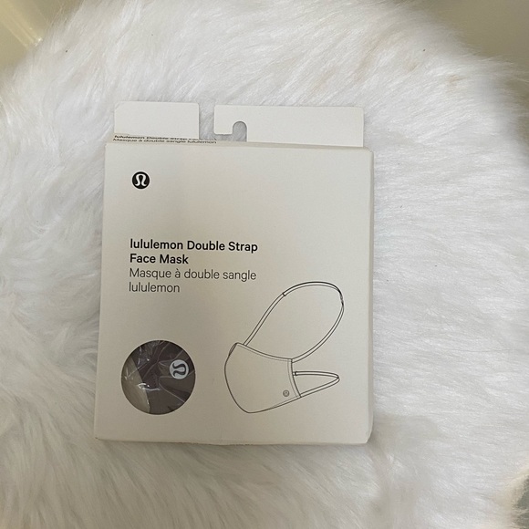 NEW! Lululemon mask